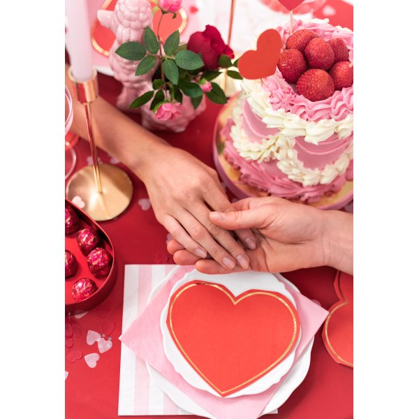 Servietter - Rødt hjerte med gullkant - 20-pakning Servietter - Rødt hjerte med gullkant - 20-pakning