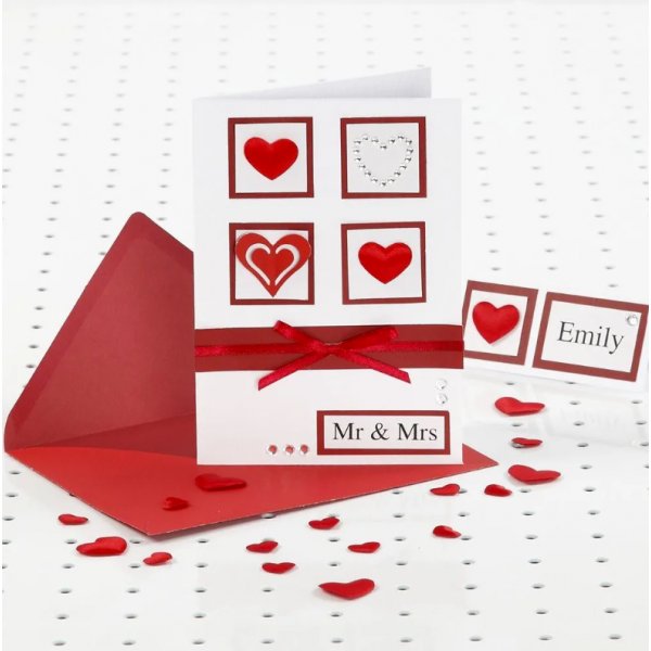 Satenghjerter - Røde - 70 stk Satenghjerter - Røde - 70 stk