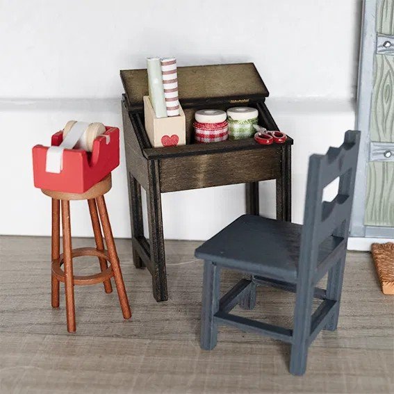 Julenissens tilbehr - julegaveinnpakning