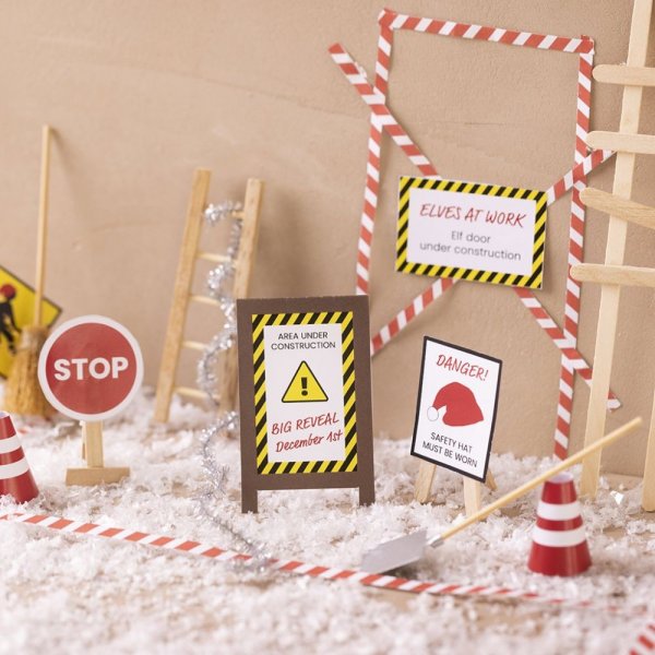 Julenissens dør - Under bygging - Gjør-det-selv-sett Julenissens dør - Under bygging - Gjør-det-selv-sett