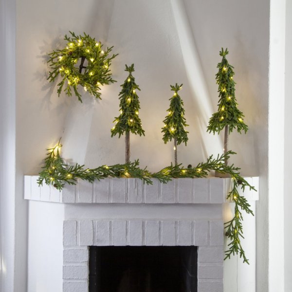 Juletrengkrans med kongler - LED - Lummer Juletrengkrans med kongler - LED - Lummer