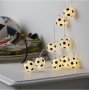 Girlander - Lysende fotballer - 1,35 m Girlander - Lysende fotballer - 1,35 m