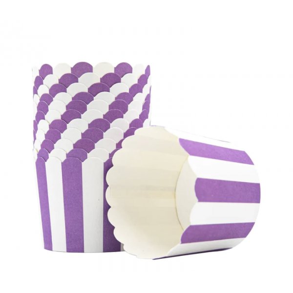 Stabile muffinsformer - Lilla/Hvite - 12 stk Stabile muffinsformer - Lilla/Hvite - 12 stk