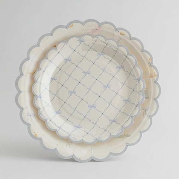 Papptallerkener - Bursdagsand - 17 cm - Lavendelbl� - 8-pakning