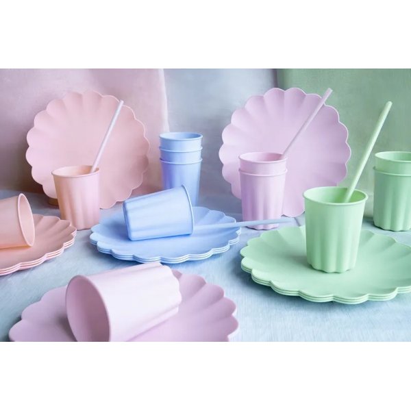 Gjenbrukbare plastkopper - lilla - 4-pakning