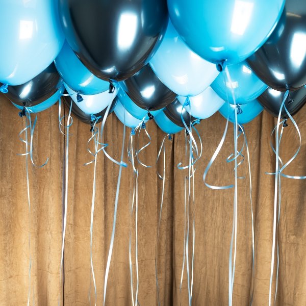 Ballongtak - Bl�tt hav