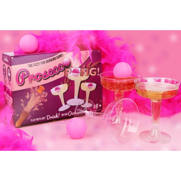 Prosecco Pong - et stilig selskapsspill Prosecco Pong - et stilig selskapsspill