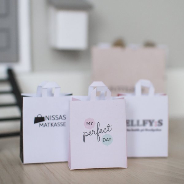 Handleposer - 3-pakning - Julenissen flytter inn Handleposer - 3-pakning - Julenissen flytter inn