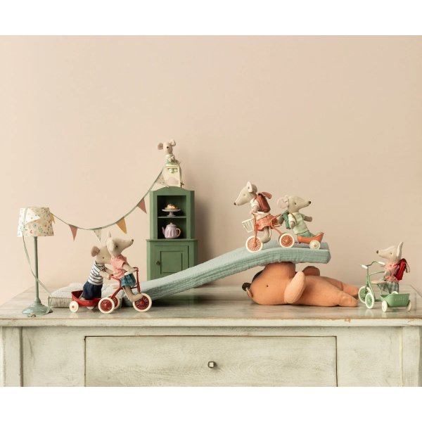 Trehjulssykkel med hus - Maileg - Korall