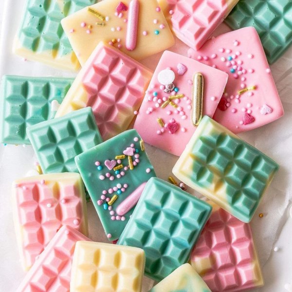 Silikonform - Happy Sprinkles - Sjokoladekjeks Mini Silikonform - Happy Sprinkles - Sjokoladekjeks Mini