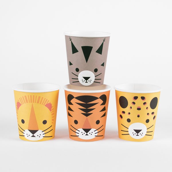 Små pappkopper - Mini felins - 8-pakning Små pappkopper - Mini felins - 8-pakning