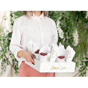 Konfettikjegler - Hvite - Beste dag noensinne - 16-pakning Konfettikjegler - Hvite - Beste dag noensinne - 16-pakning