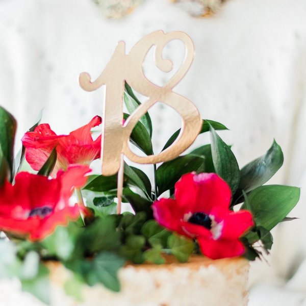 Cake topper - 18 - Gullmetallic